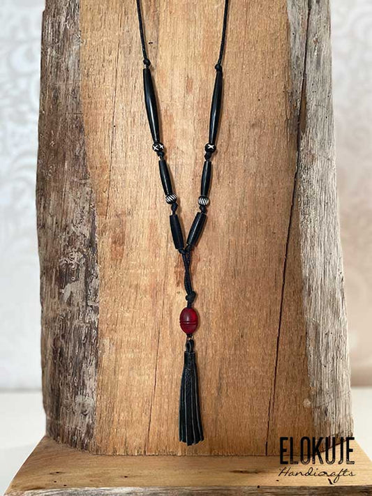 Boho-style bone necklace, red pearl